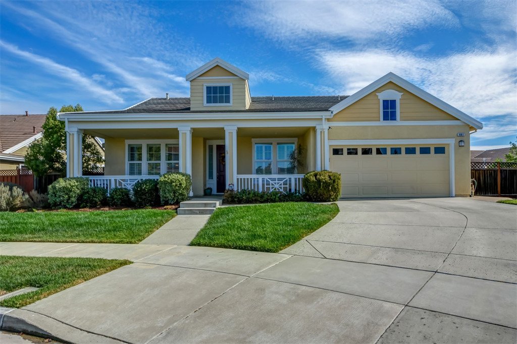 LisaSanchezRE's tweet photo. This gorgeous Livermore home has both beauty and charm!
https://t.co/83dkiqjWl6
#LisaSanchez #trivalleyrealtor #VentureSothebys #Sothebys https://t.co/sPW6xTtGjn