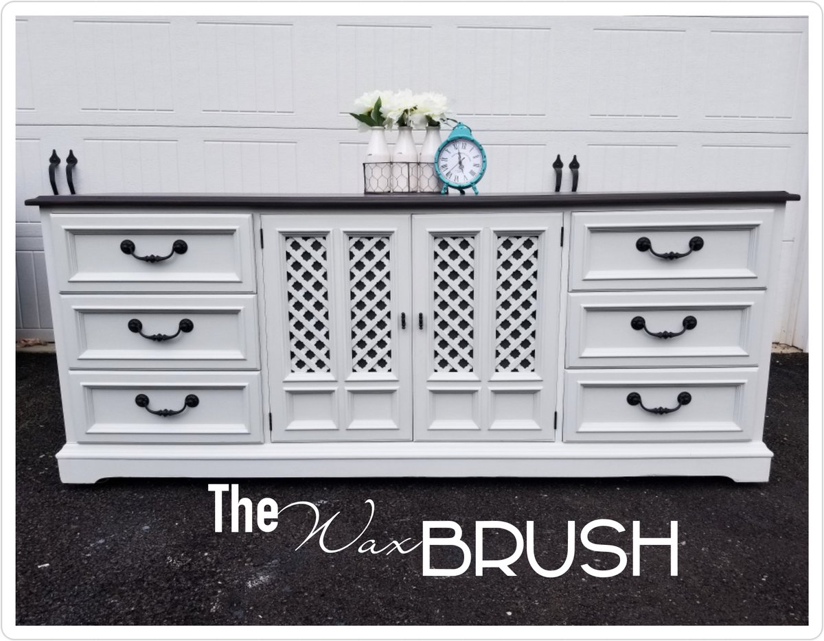 Limestone from Wise owl paint. Multi uses - Dresser, Buffet, console table. #Flippingfurniture #farmhouse #DIY