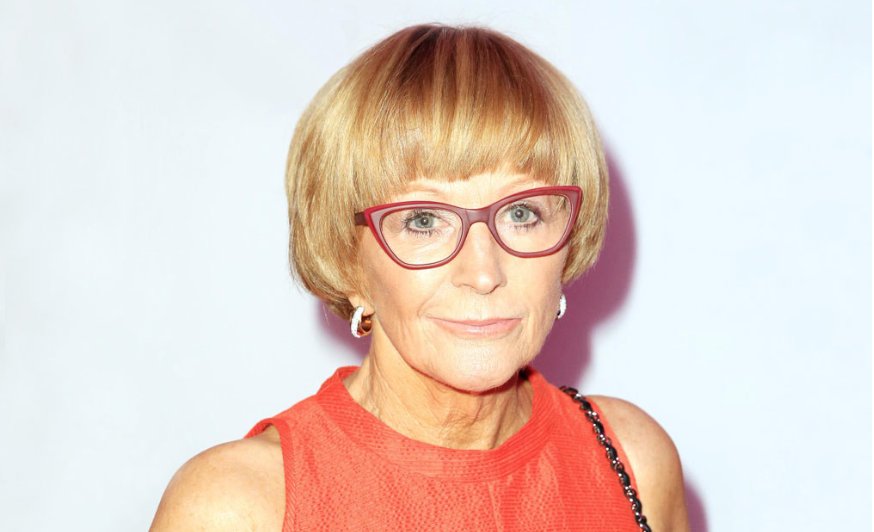Anne Robinson: "You can feel sad about your own abortion but still be pro-choice" the-pool.com/health/wombs-e…