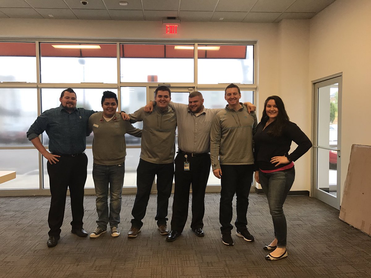 sirrodney30's tweet photo. What a great time blitzing yesterday! Let's close out those leads #StreamTeam !!!! Brian- what is that?!  #OHPA https://t.co/0pWO5HCIbF