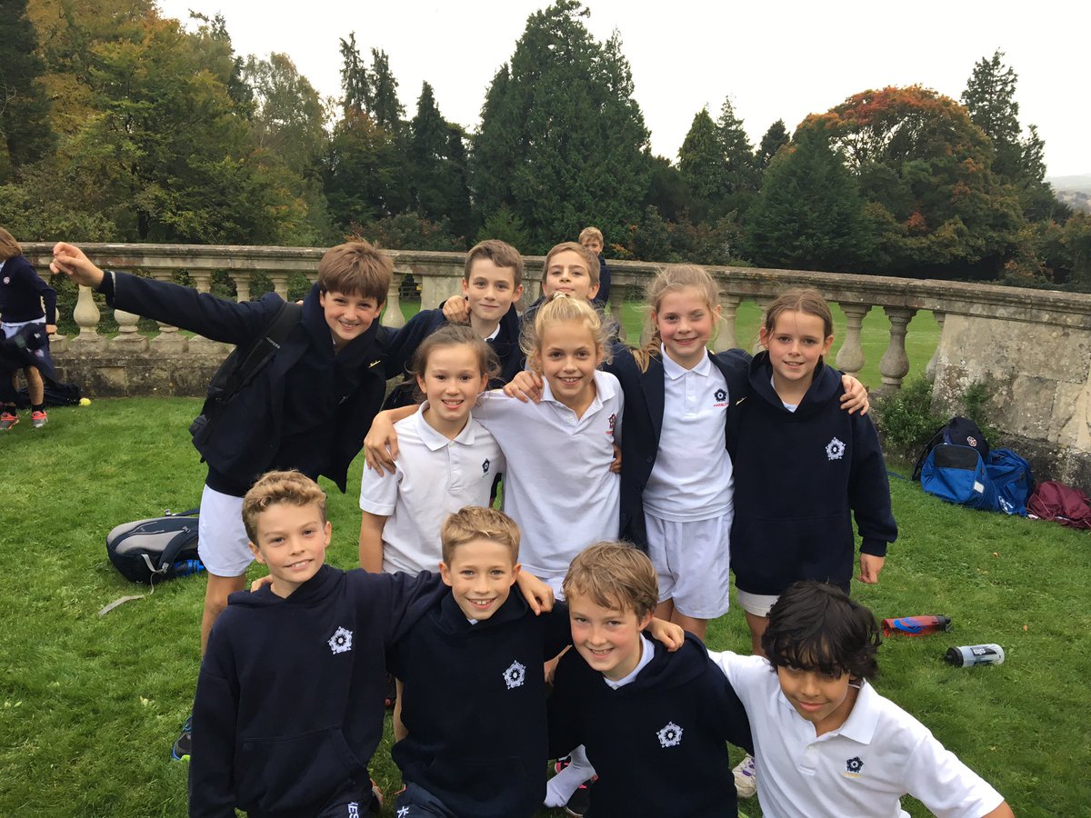 KESBathJunior's tweet photo. @ParagonBath A big well done to all runners that took part today! Congratulations to the U'10A, U'10C & U11 C teams who can 1st in their races. #KEJS https://t.co/YOQXZlNBRg