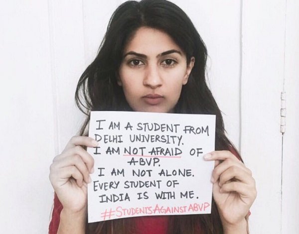 timesofindia's tweet photo. Gurmehar Kaur named Next Generation leader by Time magazine https://t.co/Yt0Qpl4uRu https://t.co/d6xPJ6X0Bg