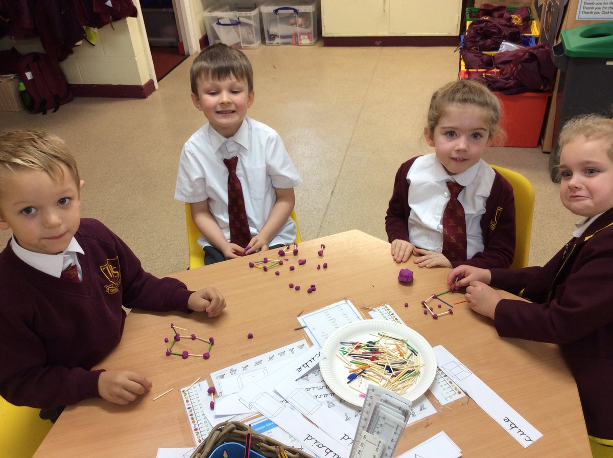 TPSRainbowBears's tweet photo. Making 3D shapes using sticks and play dough. We had so much fun! https://t.co/kmVFXsb8hg