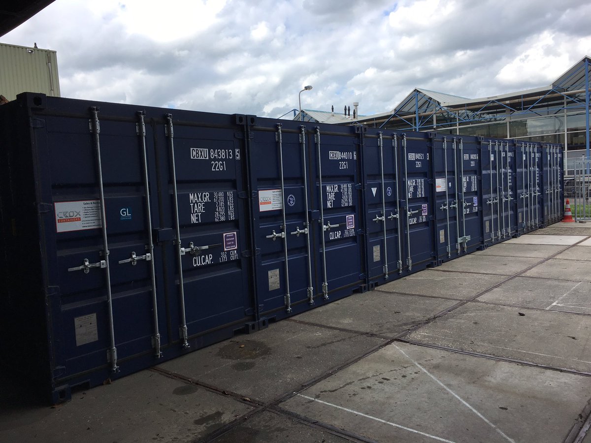 OpslagHuren's tweet photo. Te Huur #opslagcontainer #zeecontainer tel 0652009009 https://t.co/EbwxW9LaXs #nieuwkoop #noorden #teraar #langeraar #nieuwveen #miniopslag https://t.co/cTxK8pMS47