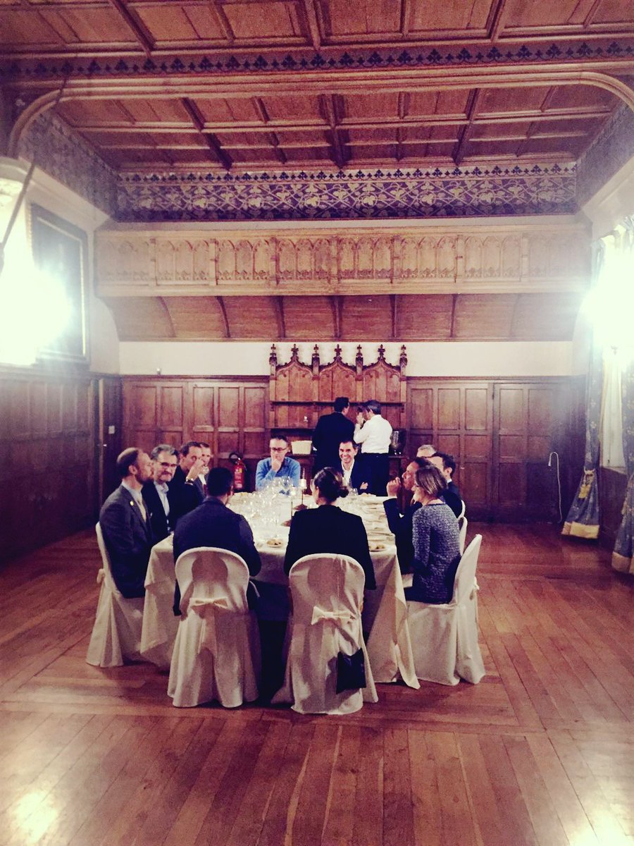 GCI_IT's tweet photo. Ieri, successone alla serata con Fabio Vedana. Grande intervento del Coach, ricco di spunti stimolanti!
#brainmanagement  #sport #business https://t.co/NIkUaxNNv2