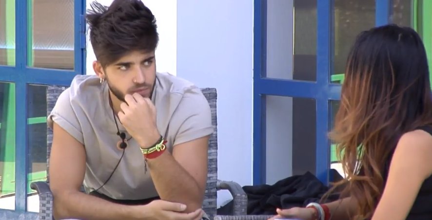 eliynohaymas's tweet photo. Dice Ruben que cuando salga hablara con Miriam si quiere y si no pues nada, Yang Yang dice que si, que ella es muy buena. 

:_ #GHDdirecto https://t.co/cpBfrL0Bli