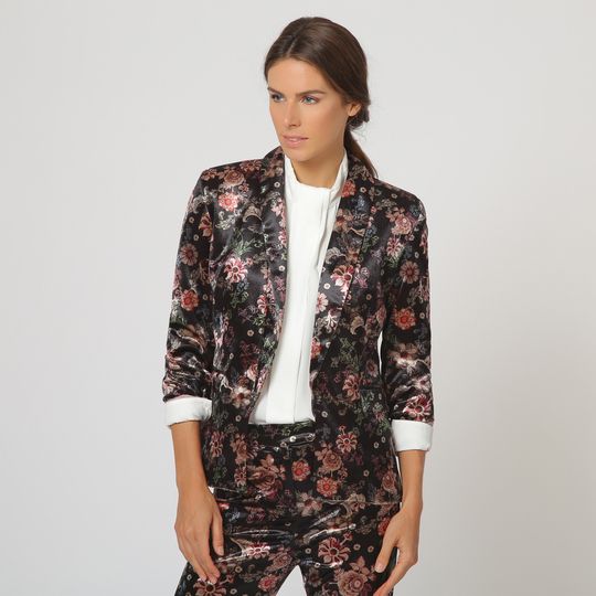 ropamarcabarat's tweet photo. La elegancia de la marca Trucco al mejor precio este otoño https://t.co/QVniCy9yg5 #moda #ofertas https://t.co/1R4HrWH0r3