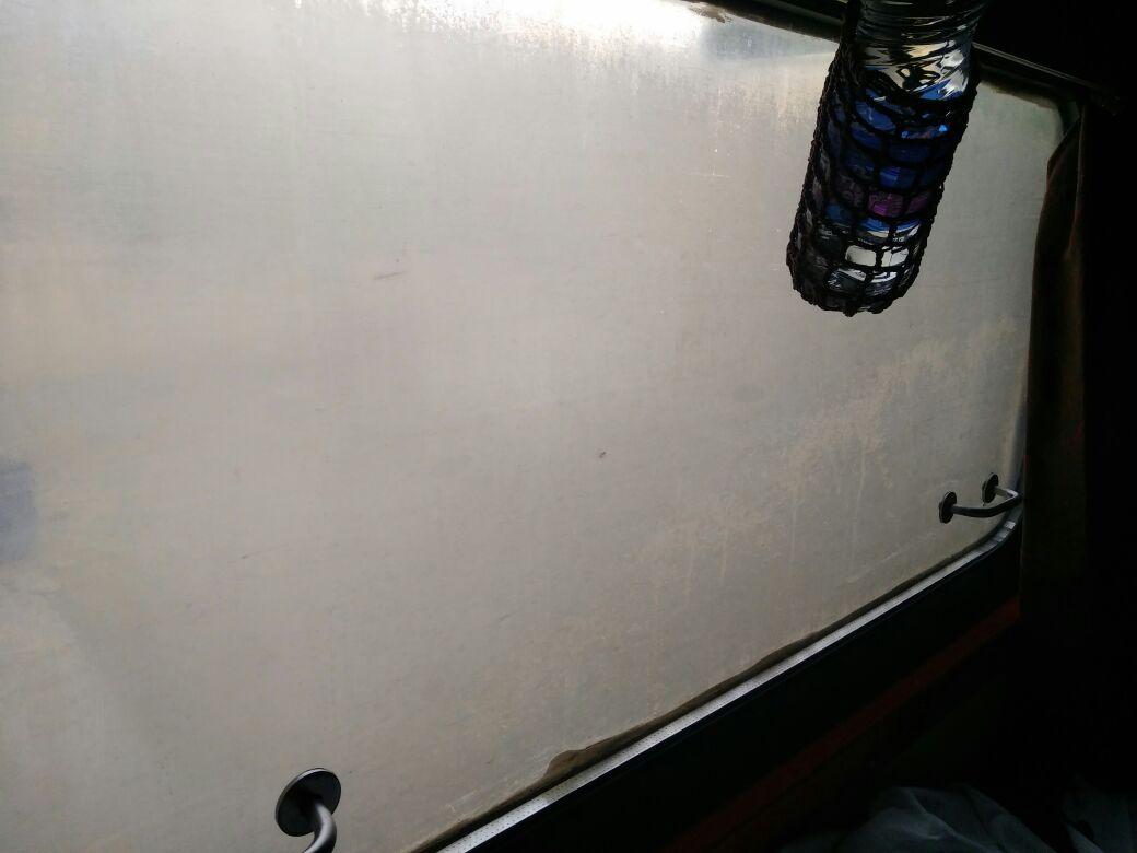 chandak88's tweet photo. Request for a clean window for journey home this Diwali. 
#NEExpress #12506 #ANVTtoGHY #13oct2017 #coach_B3 @RailMinIndia @PiyushGoyal https://t.co/GmwEskKOeX