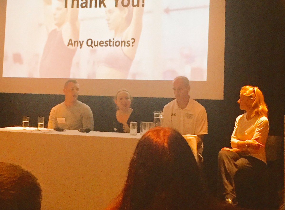 PHI_IMS's tweet photo. Panel discussion: control of body image are there similarities with eating disorders? #IPED17 https://t.co/vvWy7ES7ae