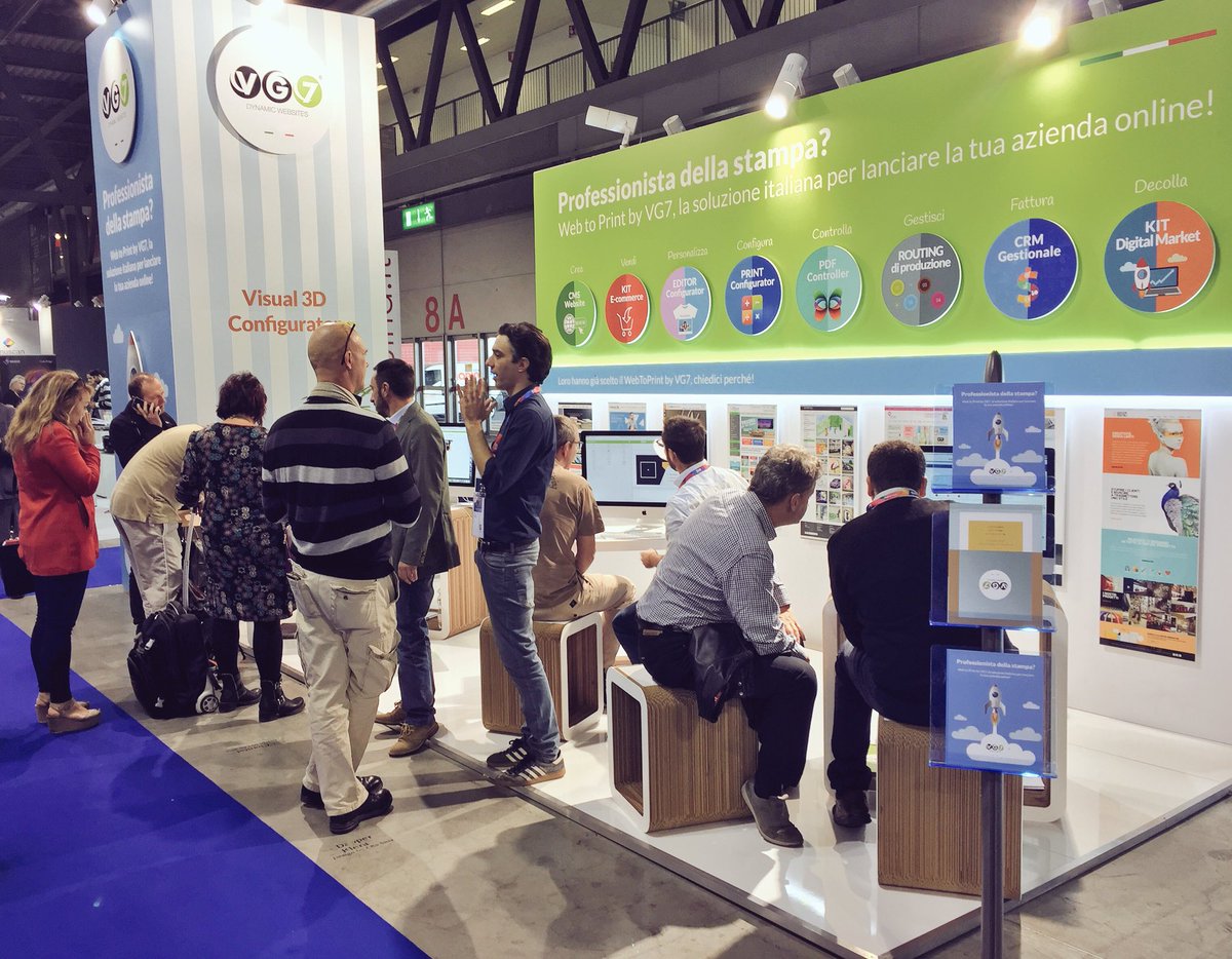VG7_VampiGroup's tweet photo. Tante realtà hanno già scelto il #WEBtoPRINT di #VG7,
Chiedici perché? #ViscomItalia2017 #soluzionidigitali
#13ottobre #fridaymood https://t.co/bi95GsL8H7