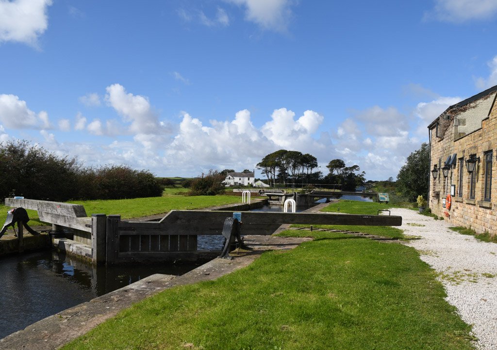 We pride ourselves on using quality local, seasonal produce. This allows our chefs to create carefully prepared tasty Lancashire dishes,