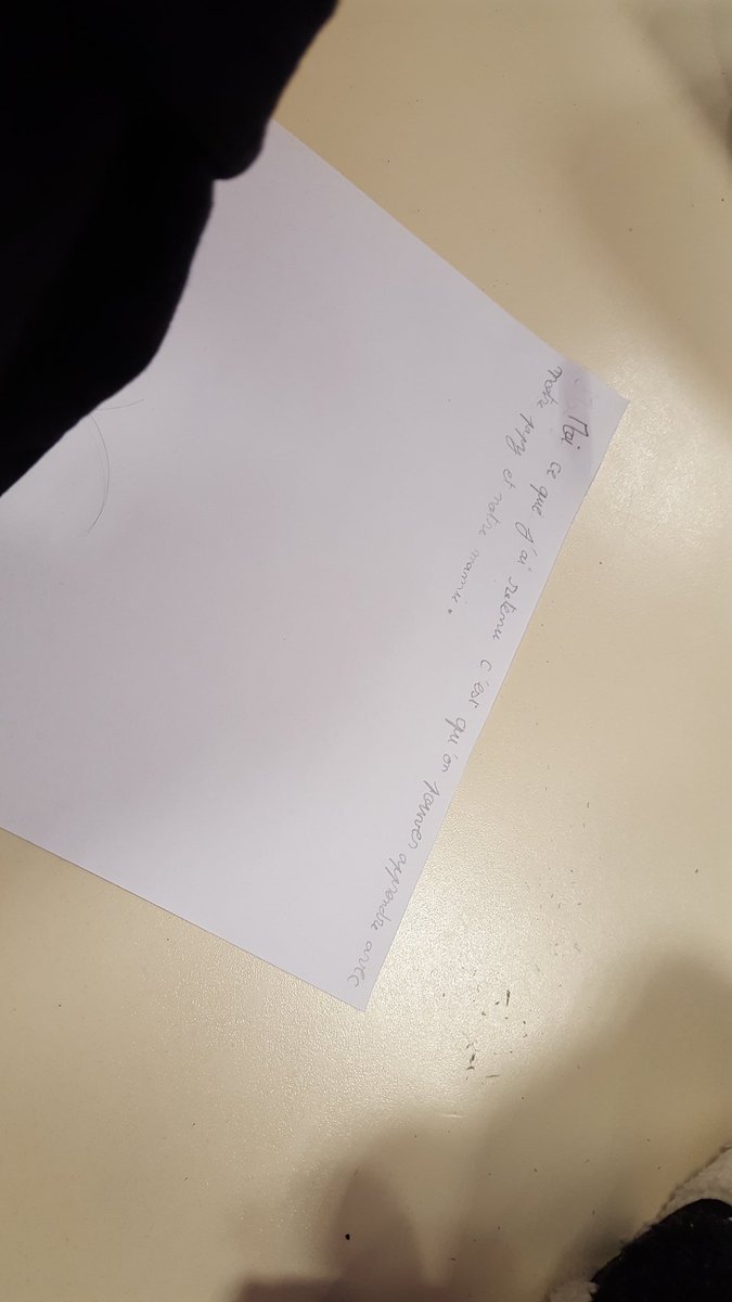 cdupuy5's tweet photo. Lors d'un #débatphilo  les élèves de @EcMorlac18 ont débattu sur "à quoi sert l école" et sur la notion d' apprendre @petitsphilous18 https://t.co/wWE238wrVG