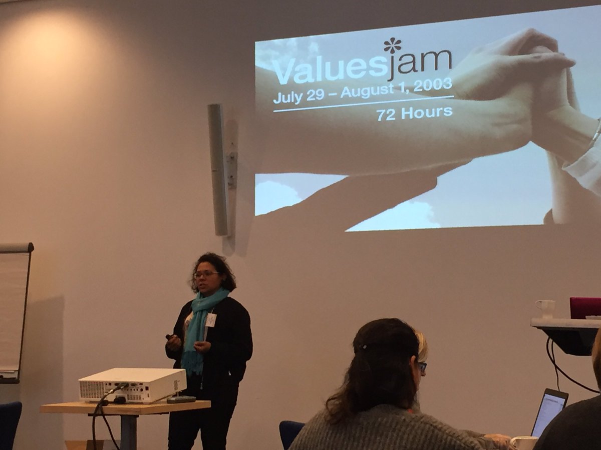 HelenRankov's tweet photo. Listening to @BellaKrisifoe from @IBM talk about living your brand across the board @ThoughtLeaderGl. A great case study #ibmjam https://t.co/8bFkk8V9mf