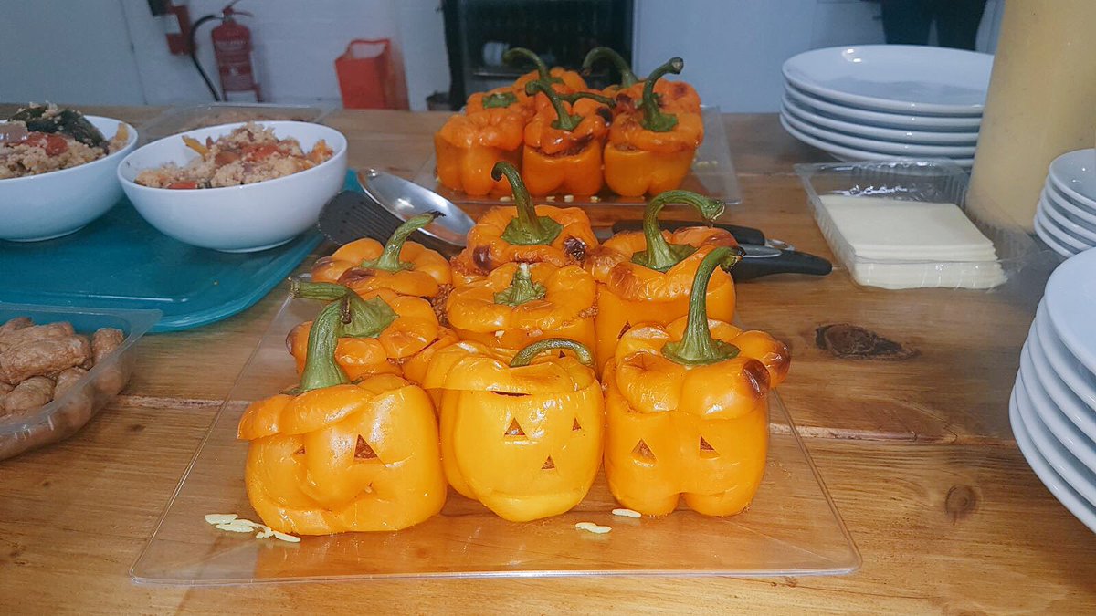 EntourageBD's tweet image. It’s time for our monthly shared lunch Halloween theme this month #sharedlunch #halloween