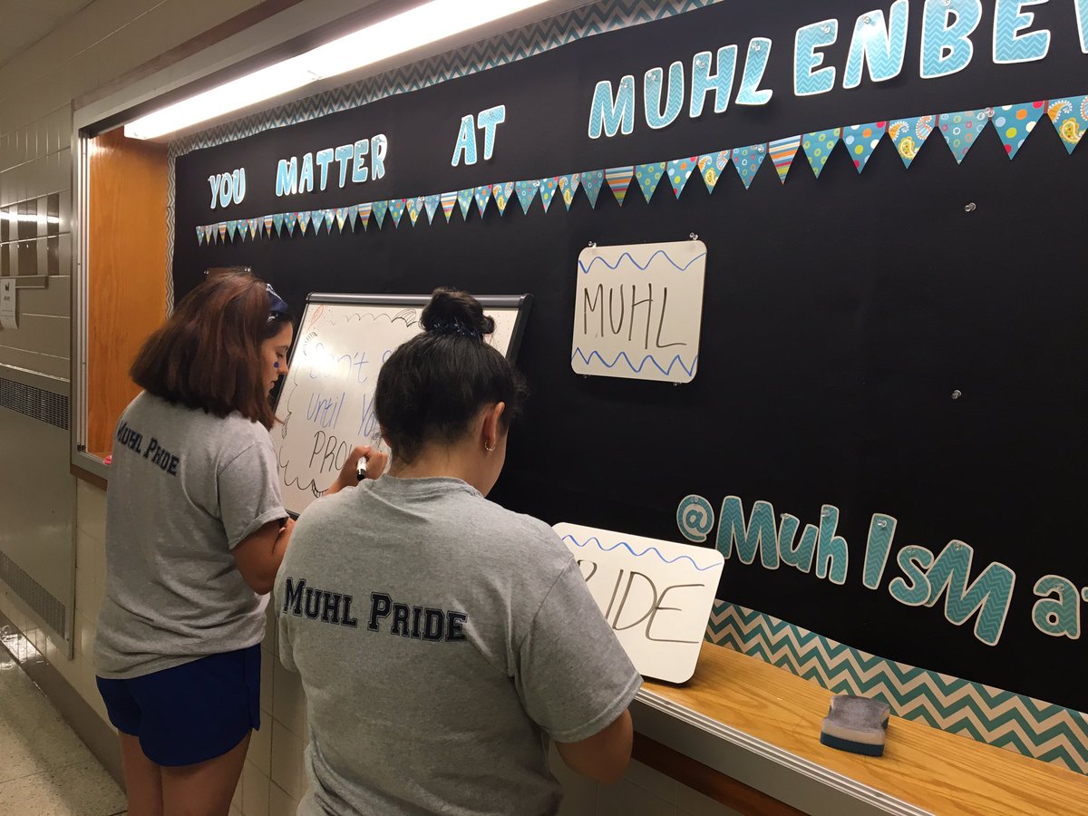 JEH239's tweet photo. Muhl Pride! #MuhlCultureFriday https://t.co/HoB0OwVuTN
