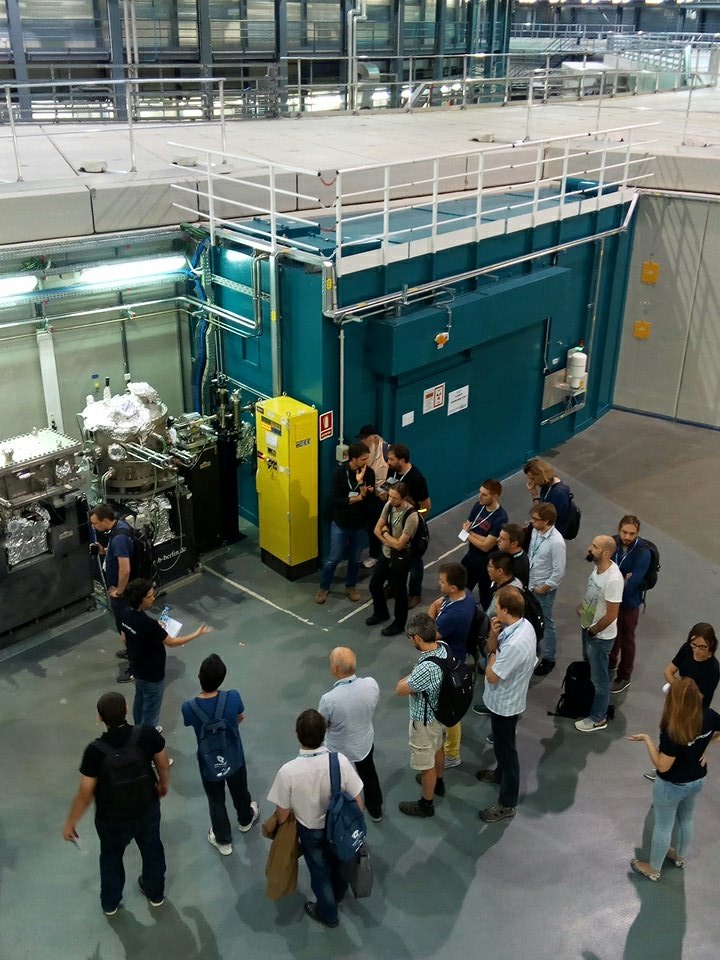 ICALEPCS2017's tweet photo. Visiting #ALBAsynchrotron
This is #MISTRAL #beamline: #Xrays #Microscopy 
#ICALEPCS2017 https://t.co/XhODySwoOJ