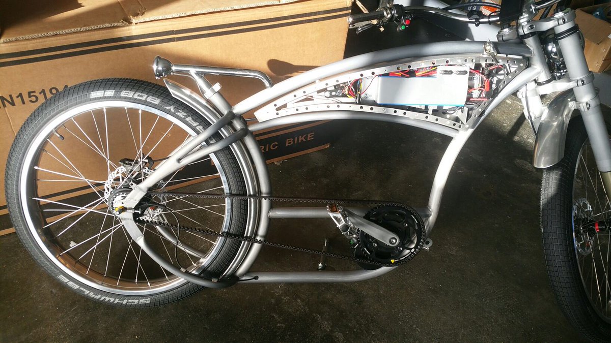 OCOBIKE's tweet photo. NEW FOR 2018  THE V-OCO 750W 1008wh
GATES BELT DRIVE / GATES  COURROIE  Gates Carbon Drive # https://t.co/tXqC4Fgjz4 https://t.co/yuWb8MKYxQ