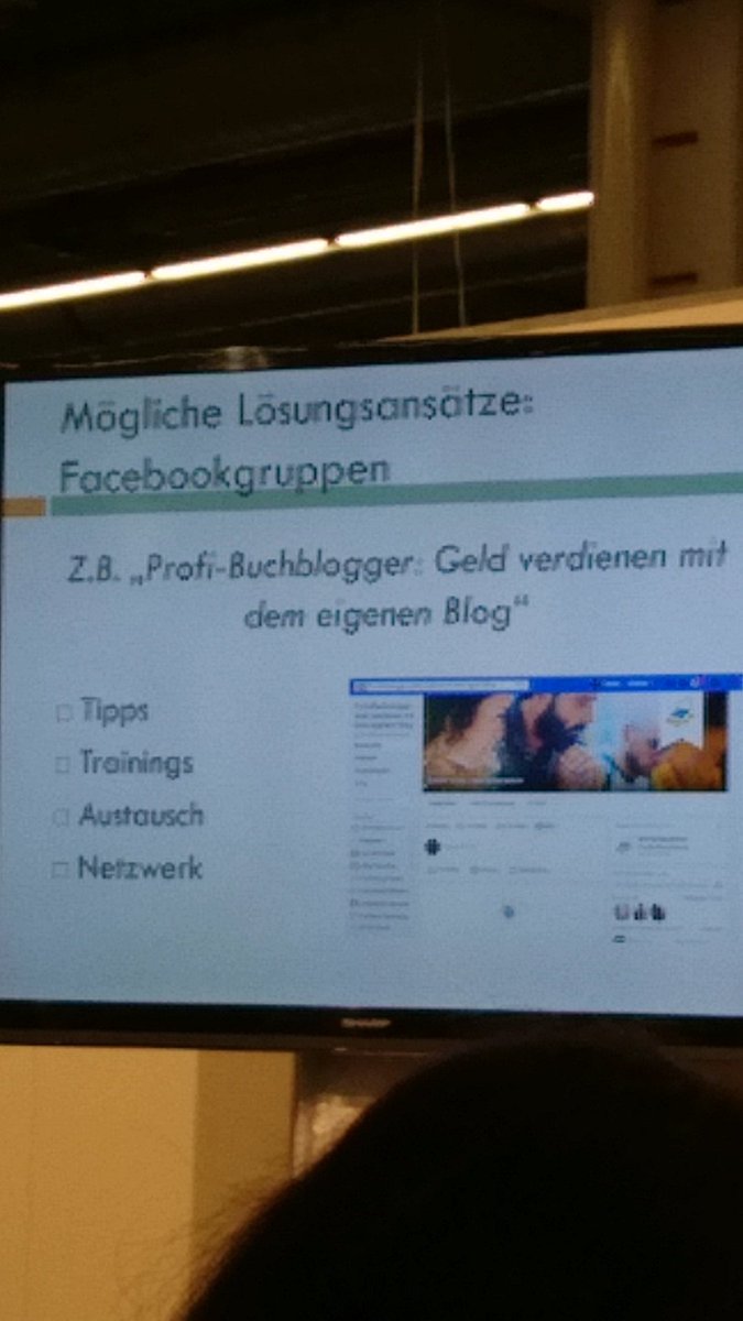 worte_sind_wind's tweet photo. Man ist also nicht professionell wenn man kein Geld mit seinem Blog verdient? 😐 #bfp17 https://t.co/ij2CNRunNH
