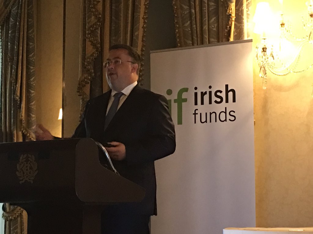 eimearcowhey's tweet photo. @IrishFunds New York seminar kicks off with full attendance. Brexit and MiFID to be discussed. https://t.co/UFQtkzyMAh