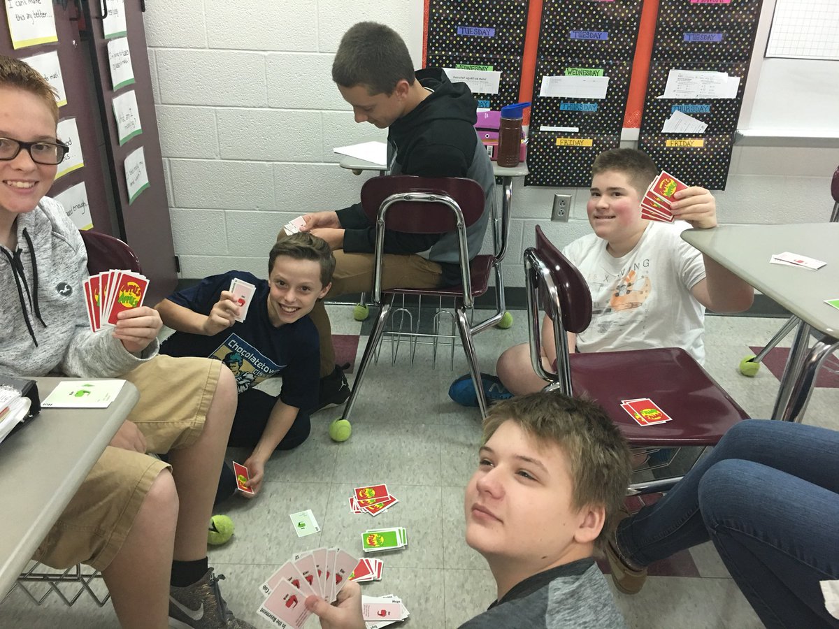 FrogsMath's tweet image. Taking the kids “old school” for PASS#MASDproud#frogsmath