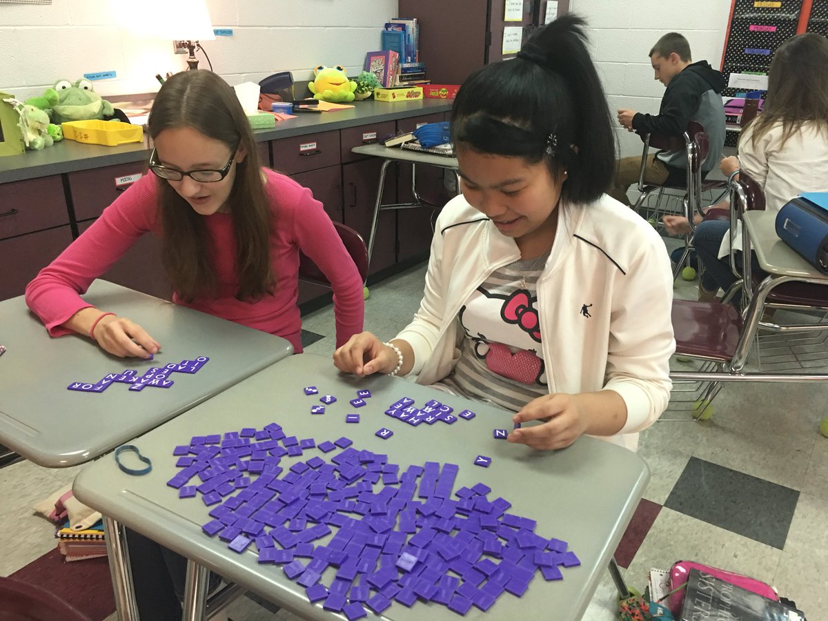 FrogsMath's tweet image. Taking the kids “old school” for PASS#MASDproud#frogsmath