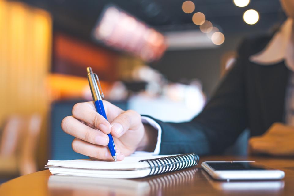 SpinningSistah's tweet photo. How Top Bloggers Are Boosting Their Revenue Streams - https://t.co/UrHh8CQ14X 

#Bloggers #SideHustle https://t.co/w1EIzhru41