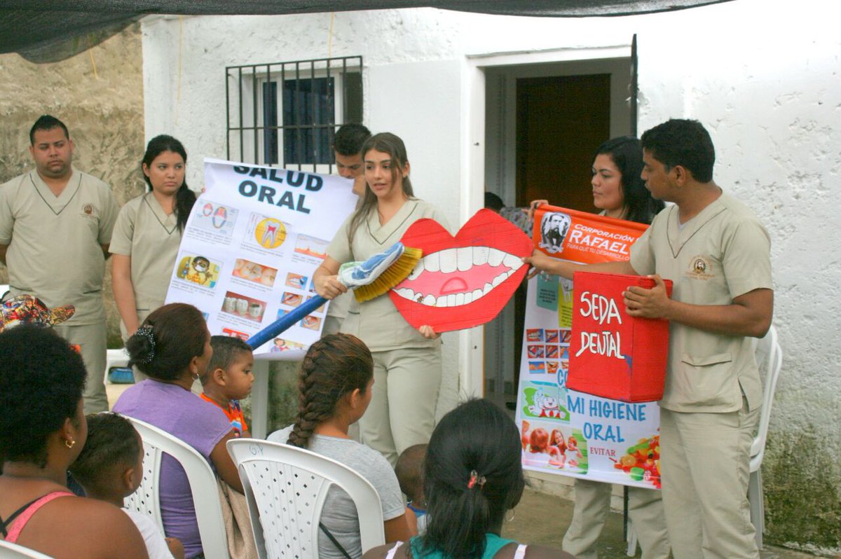 OdontoCURNctg's tweet photo. #brigadadeeducacionoral #curn #fundasaludbayunca #bayunca #sbfb https://t.co/AOiC1t2tR7