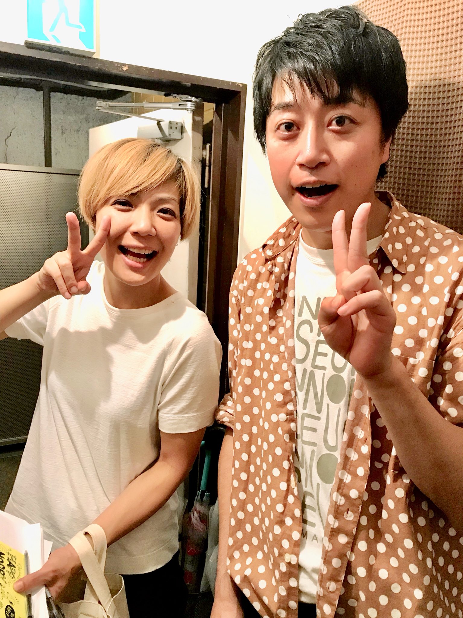 梶野竜太郎 主催イベントでずっとmcをやってくれたお笑い芸人 奈子 がソロ初の誕生日単独liveを行った 奈子は男気のあるいい奴だから人望の厚いゲストｐがたくさん 私が 桃鉄 巡業で15年くらい前に一緒に日本を