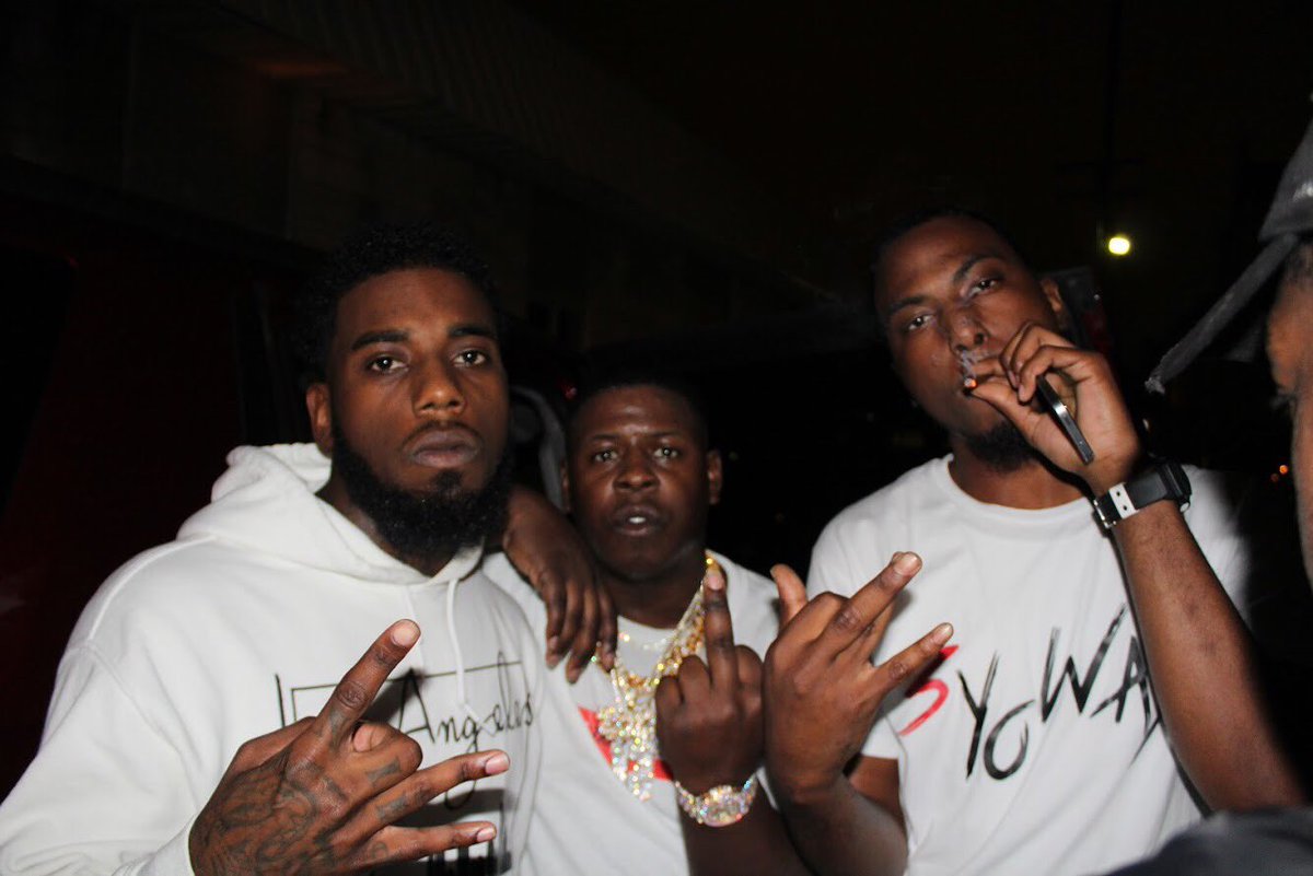 ionbestuntn10's tweet photo. Real recognize Real 💪🏾💯 #LocoW🌍rld #3️⃣✋🏾🤚🏾 #✋🏾OTF🤚🏾 https://t.co/h1TfcLrWnX