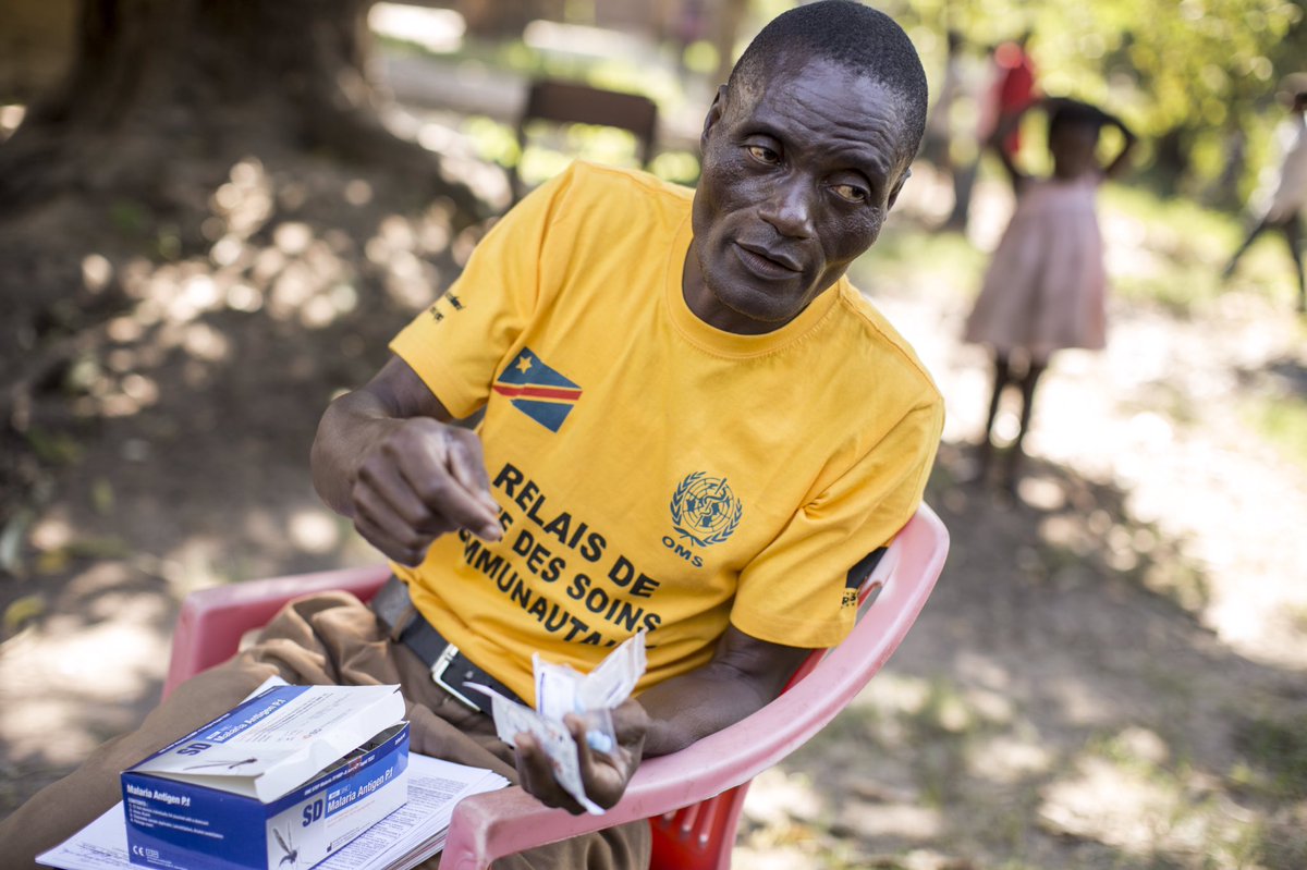WHO's tweet photo. #DisasterReduction = working together with local health workers, preparing for safer communities https://t.co/qbakvI5Elv #IDDR2017 https://t.co/ResiXeAYQQ