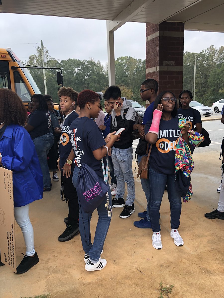 MundyHs's tweet photo. MMHS DECA students headed to Fall Rally in Perry GA #LIMITLESS https://t.co/xTxPn64WtM