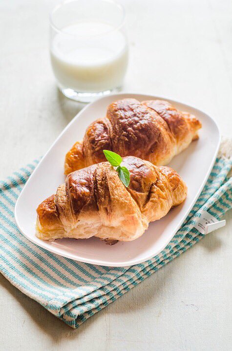 bitescourt's tweet photo. Good morning #Philly it's #fripay our favorite day of the week ๐ค #bitescourt #bites #fooapp #philly #phillyfood #startuplife https://t.co/fRBZHrD8qj