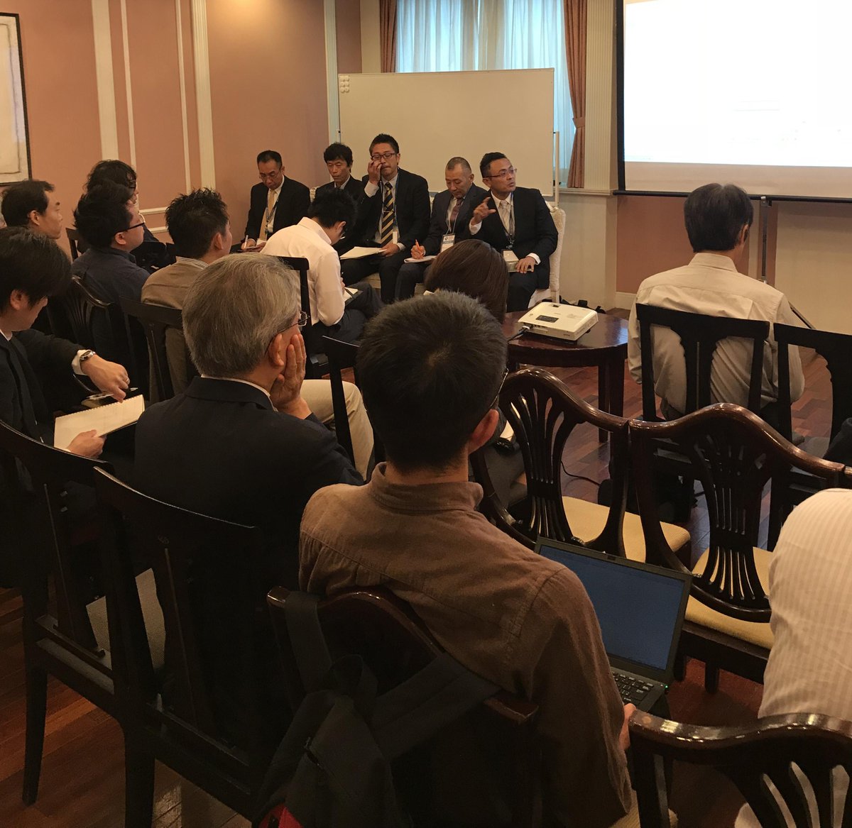 OneSpinSolution's tweet photo. Saitoh-San, our #formalverification expert in Japan, in an active discussion with panel attendees @dsforumjp. #dsf2017 #semiEDA https://t.co/XozKXklx0Z