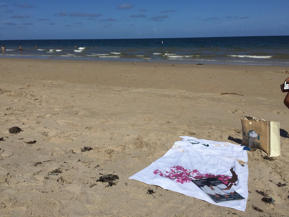 KoiPompanoBeach's tweet photo. 1.7 miles from beautiful Pompano Beach, discover the community of your dreams! #MakeYourDreamReality #KoiResidencesAndMarina #Invesca https://t.co/h0PUDDYkfQ