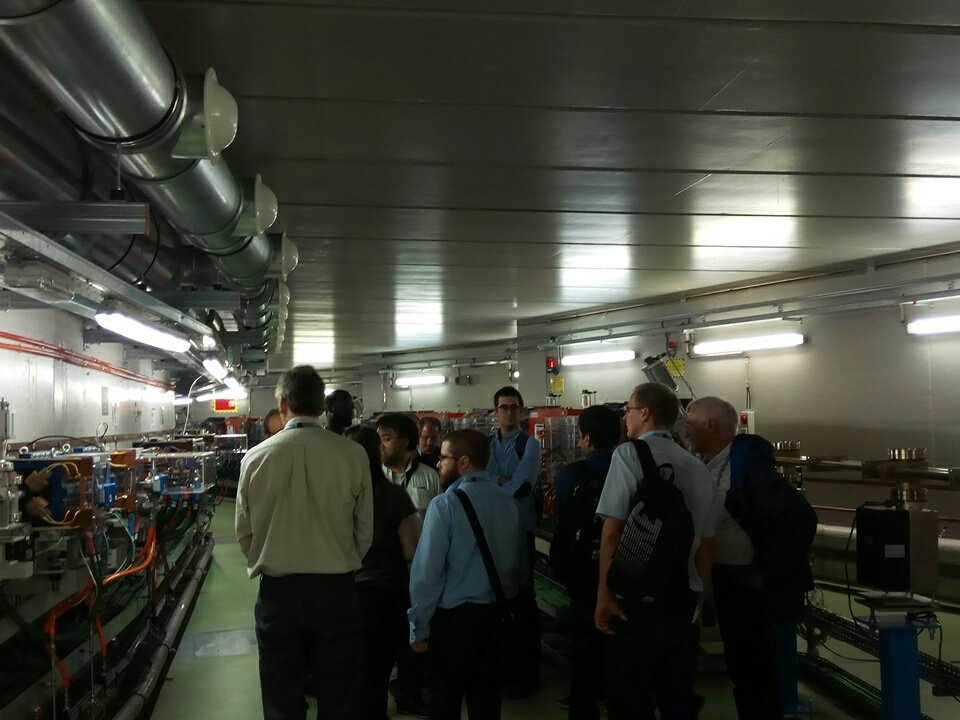 ICALEPCS2017's tweet photo. Inside the @ALBAsynchrotron  accelerator #tunnel
Woow amazing! 😍
#ALBASynchrotron #ICALEPCS2017 https://t.co/l9XFDzCotH