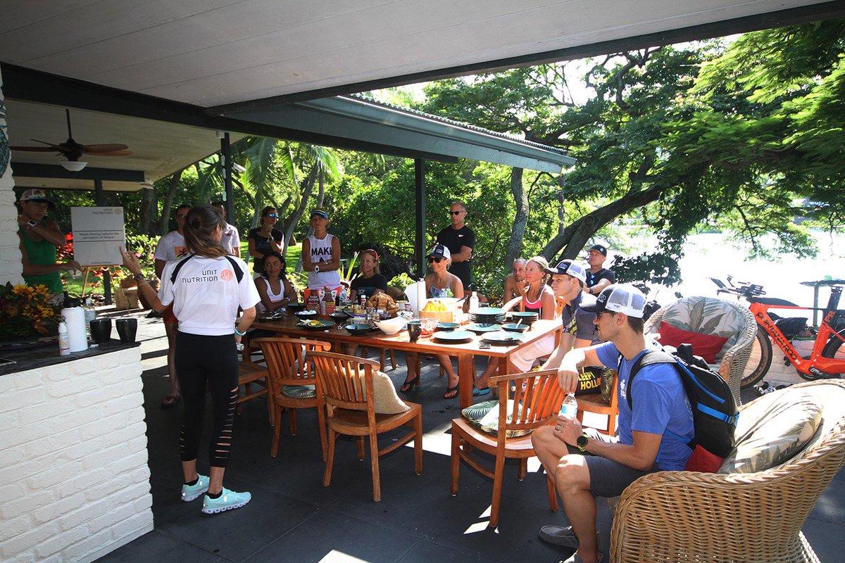 unitnutritionco's tweet photo. Swims and breakfast the other morning here in Kona. #UnitNutrition #IMKona #Kona #IMKona2017 https://t.co/0gqkPVKjD9