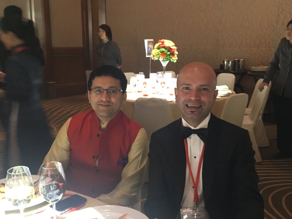 SiyalAmit's tweet photo. Table 69 👥 #ICASG17 https://t.co/pXLaII6JYR
