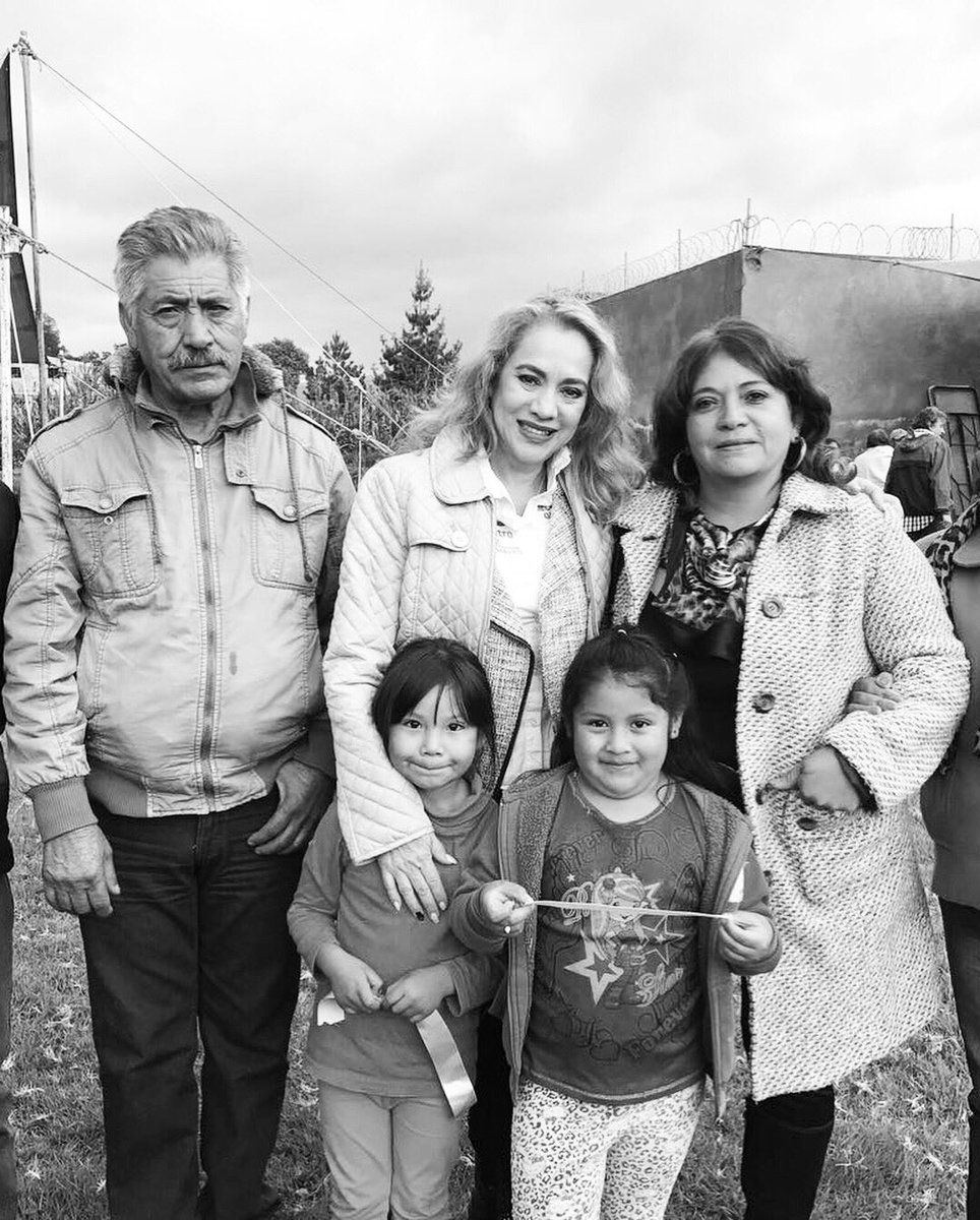 Agradecida por la invitación a la Feria Mestiza con Ana Luisa Campos de Milpa Alta, Enhorabuena!