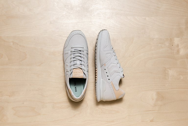 hummelhive's tweet photo. The AW17 Fashion Pack embraces true Scandinavian minimalism to produce redesigns of two of our most iconic sneakers
https://t.co/fbnFNKKbmB https://t.co/ozZJMr9KWs