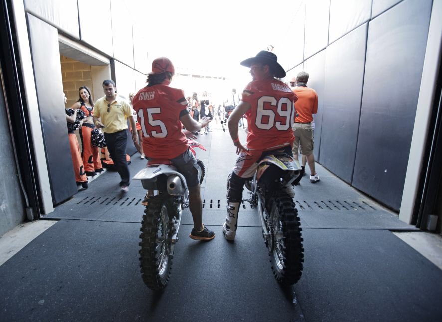 BP_State's tweet photo. AMERICA’S GREATEST HOMECOMING‼️‼️‼️‼️

#GoPokes https://t.co/XcNSxy3IuM