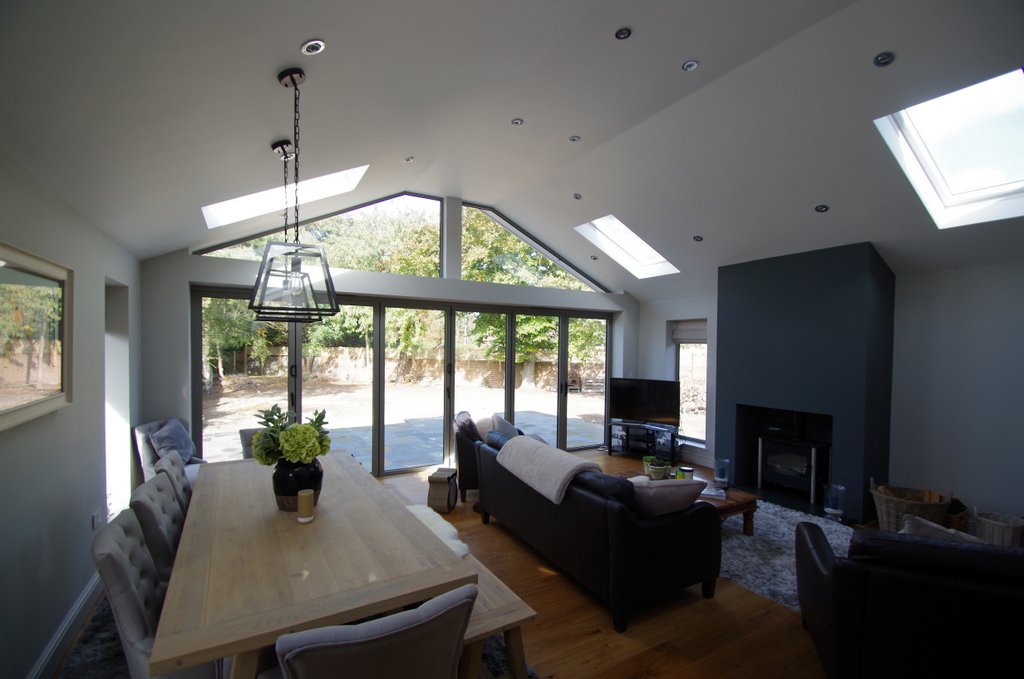 jphalebuilder's tweet photo. Margate Project Complete! #extension #newgarage #patio #Margate #builderbroadstairs #extenstionsthanet #Broadstairs #Thanet https://t.co/mbc1BuBoPM