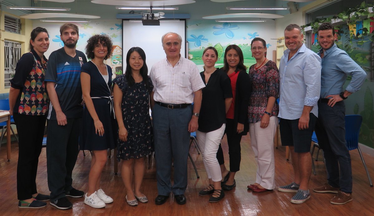 HKSSCF's tweet photo. #SpanishTeachers @CISHK @SpanishLTPSS #YMCACC #SMCESPS #Rosaryhill @ICHK_edu organize Hispanic Culture Festival 2018 https://t.co/nDtQdPc1B0 https://t.co/NT352QBGVG