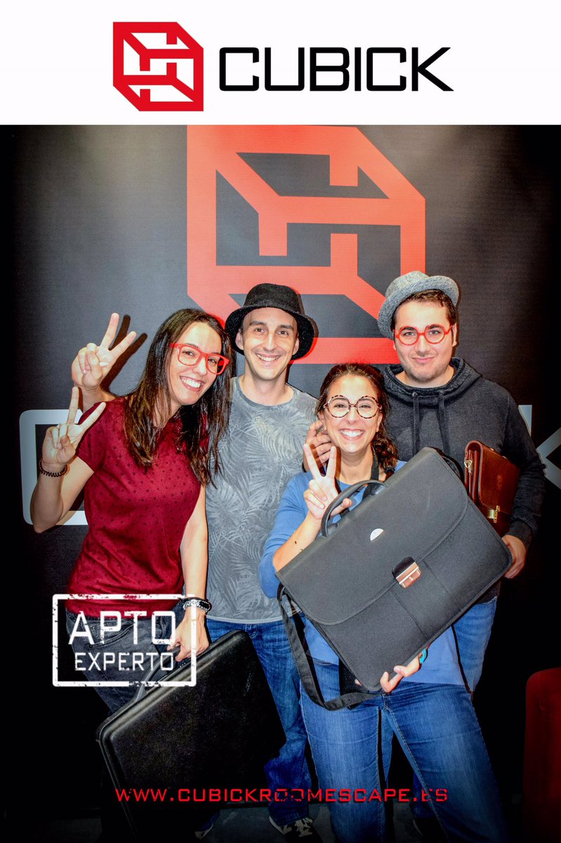 Cubickescape's tweet photo. ¡Llega el fin de semana y esperamos que lo disfrutéis a TOPE! 💥👊

Aquí tenéis las fotos de los geniales escapistas del 9 al 12 de octubre. ¡Bieeeeen jugadooo! Sois los mejores 🙌🙌🙌

¡Disfrutad del finde! 😎

👉 https://t.co/vGTIjLHO1M https://t.co/7Nb8fsfJ9M