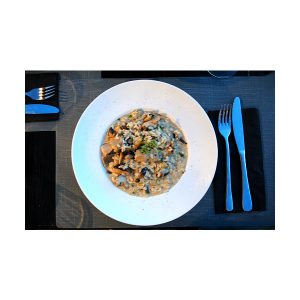 FajoMagazine's tweet photo. #FBF #FAJOfeature: Dining out in #Santorini: find our delicious top picks in FAJO here: https://t.co/5UBZdQ8B1K https://t.co/Vnfj6fJj3f