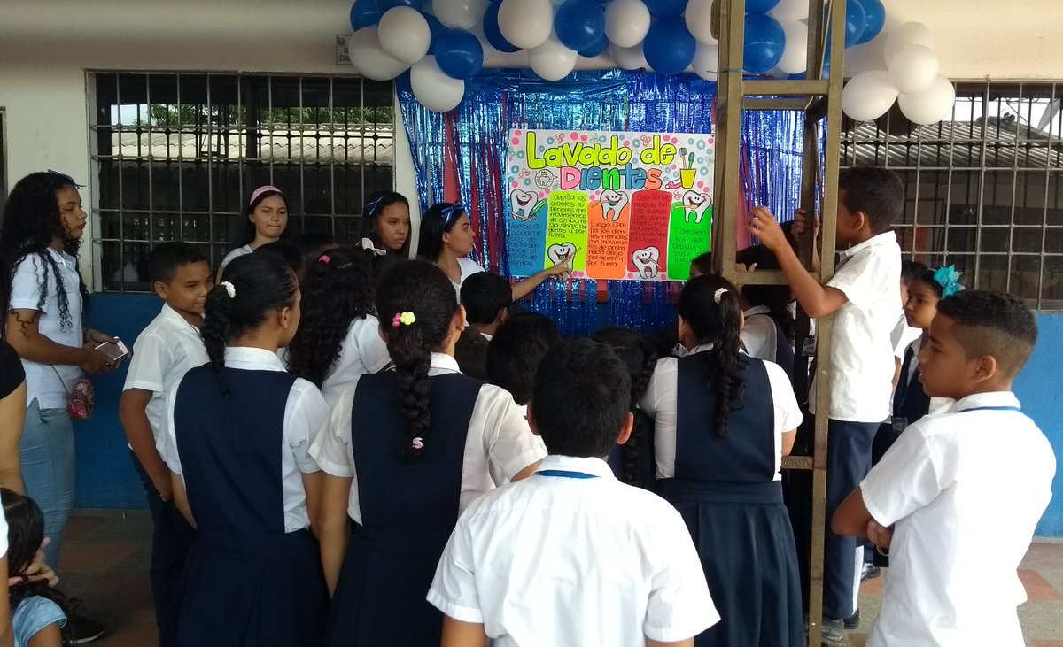 QUIRURGICAUPC's tweet photo. Apostamos a la prevención de enfermedades en niños (as) a  través de la promoción de hábitos de Higiene P/sonal. @SecEducVpar @SecSaludVpar https://t.co/7z9LLMqYrW