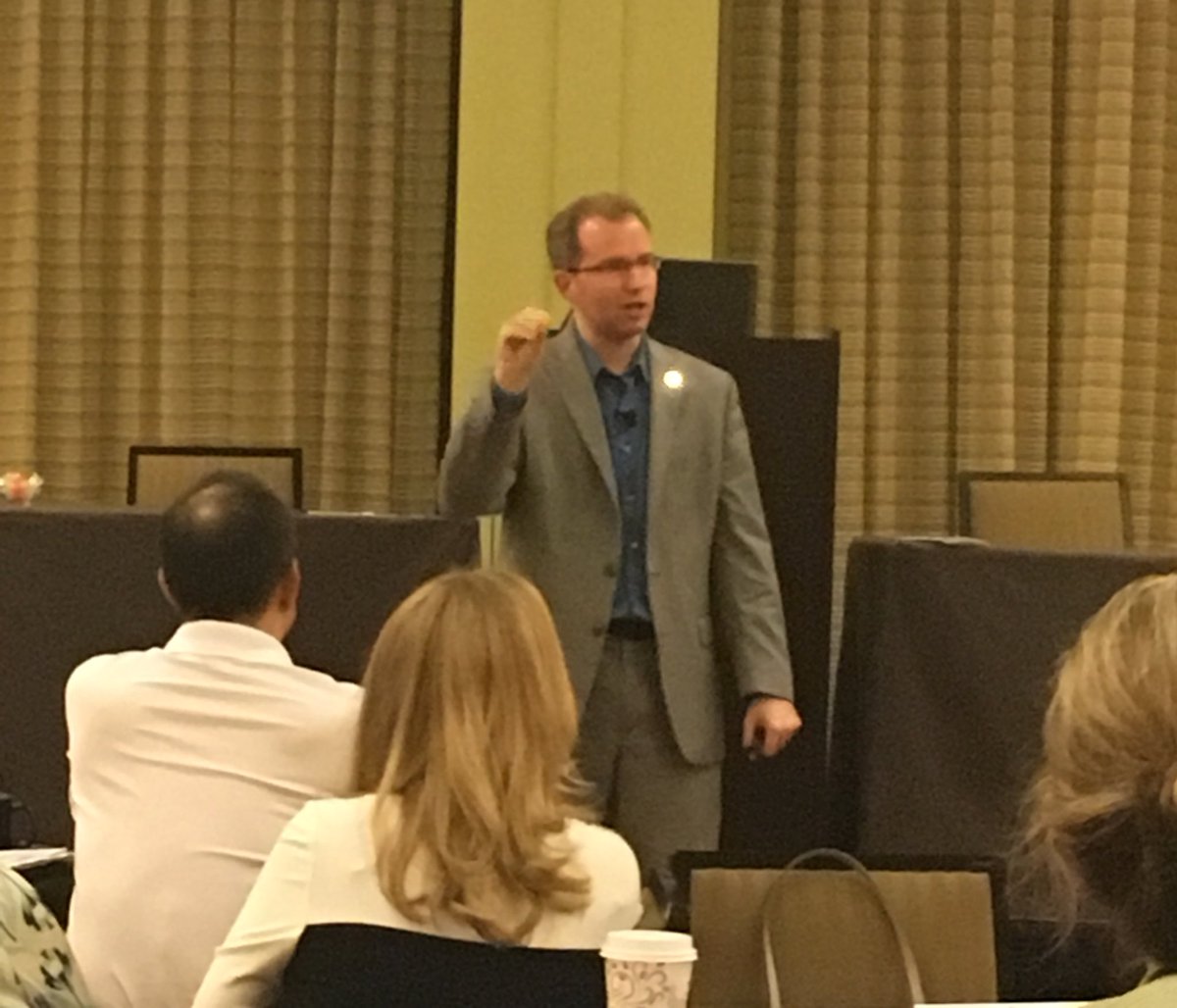 Lauren Hirshon tweet media