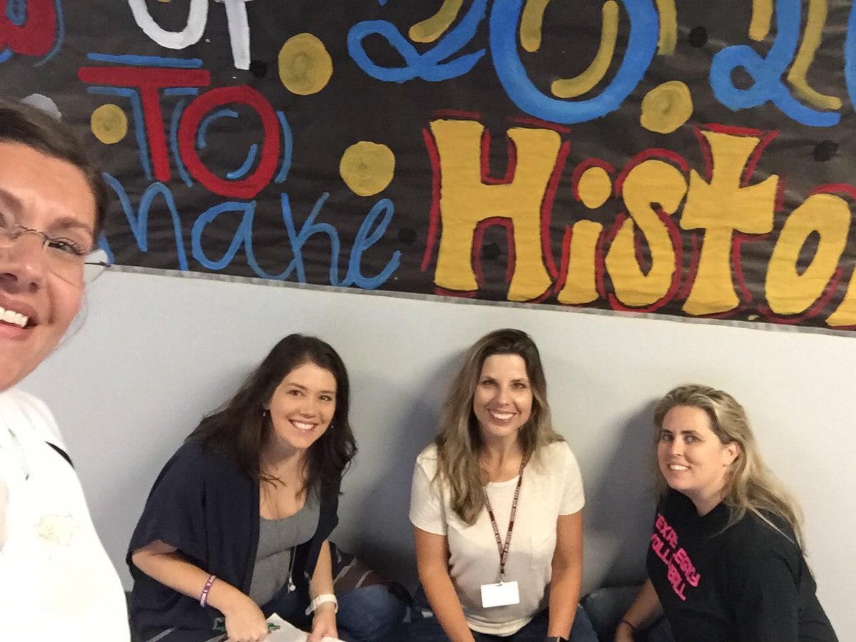 berwallace40's tweet photo. #TeamOutsideTheBox #KCTigersSprit @KleinCollins https://t.co/9sgV1qnXYg