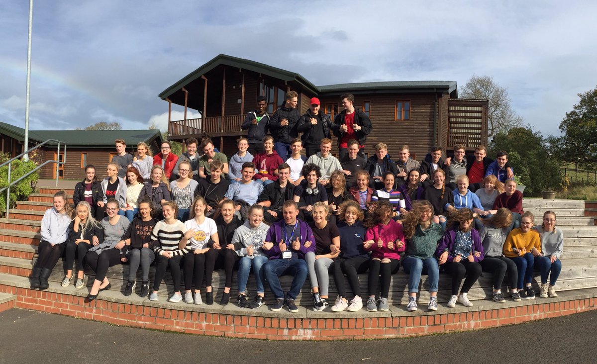 HCPT702's tweet photo. Fabulous day @ymteam @HCPT702 @CarmelRCCollege https://t.co/WOjmVQI9N5