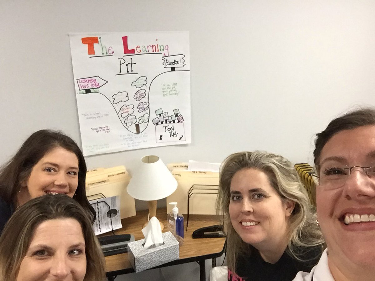 berwallace40's tweet photo. #TeamOutsideTheBox #KCTigersSprit @KleinCollins https://t.co/3KGJBnmQxF