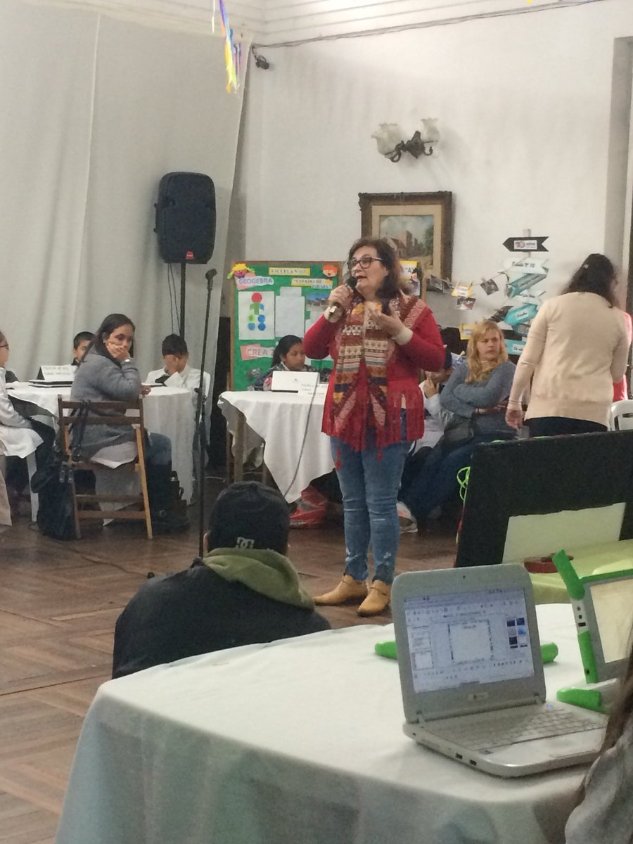 luli_fernandezr's tweet photo. Feria Ceibal #paysandú #feriaceibal2017 #aprendertod@s #planceibal https://t.co/3eaICab4wk